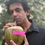 Sunil Grover Instagram – Stay Tuned!

#SunflowerSeason2 on ZEE5
