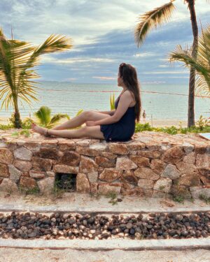 Sunitha Pandey Instagram - Looking for ……… ! 

#travelphotography #travelblogger #instadaily #instamood #beachvibes #thailand #phuket