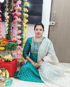 Sunitha Pandey Instagram - 💚 #festivalfashion #festive #festivewear #sunita #picturebooks #pictureoftheday