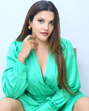 Sunitha Pandey Instagram - When u only need that 1 click 📷

#picoftheday #pics #sunita #instadaily #instagood #instafashion #instagood