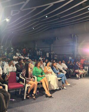 Sunitha Pandey Instagram - South film music and trailer launch . 

#filmpromotion #southfilm #southactress #ks100 #sunitha #sunitapandey #southfilm_industry