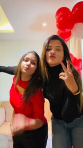 Sunitha Pandey Instagram - Transformation with🫶🏻 #réel #reelsinstagram #reelsvideo #reelkarofeelkaro #sunita #transformation #transisbeautiful #duet #trendingreels