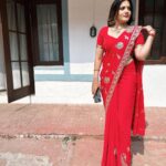 Sunitha Pandey Instagram - Laal rang vich rangeyaa 🫶🏻 #instaphoto #instadaily #sunita #pic #trendingpic