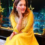 Sunitha Pandey Instagram – ⭐️⭐️⭐️

#diwali #diwalirangoli #diwali💥 #sunita #familytime #picoftheday