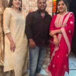 Sunitha Pandey Instagram – May the divine blessings of Diwali bring peace to your home and fill your heart with warmth ✨Happy Diwali from us to yours 🪔

#happydiwali #diwali #festival #sunita #2023goals #familytime