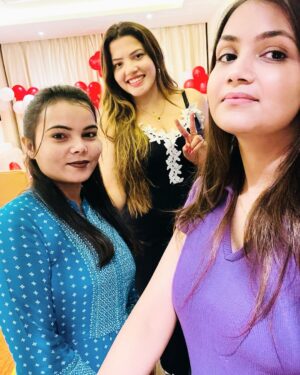 Sunitha Pandey Instagram - 2023 birthday celebration #latepost 

#birthday #celebration #sunita #celebrationcake #celebratelife