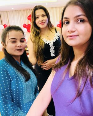 Sunitha Pandey Instagram - 2023 birthday celebration #latepost 

#birthday #celebration #sunita #celebrationcake #celebratelife