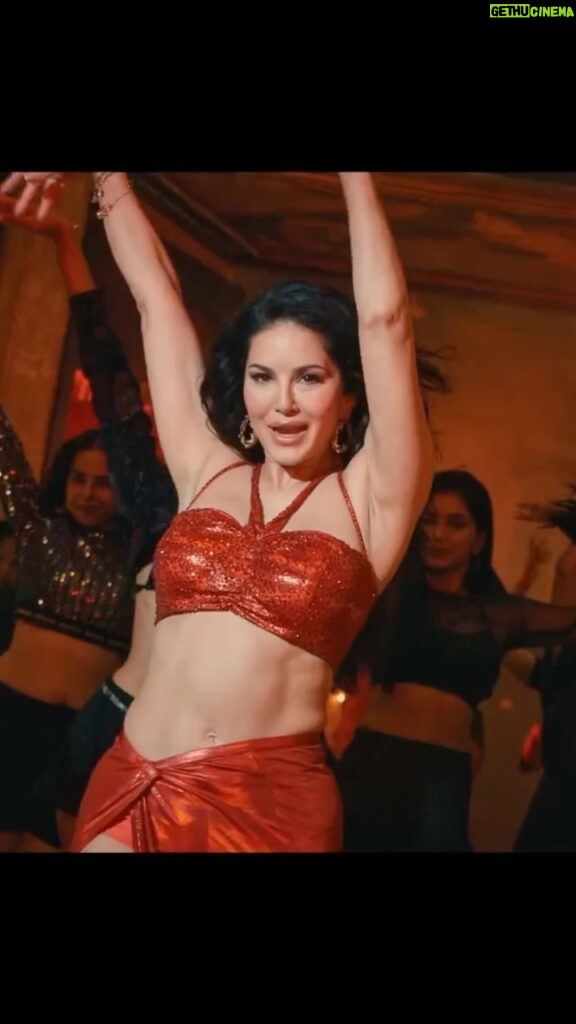 Sunny Leone Instagram - Are you also dancing on Third Party? 🔥🔥 The dance anthem you’ve been waiting for is finally here! #ThirdParty is out now, so don’t miss the chance to turn your day into a dance party extravaganza. 🎉🔊💃🔥Song Out Now#tseries #BhushanKumar @abhishek_as_it_is @sunnyleone @adil_choreographer @vaishalisardanaofficial @godblessentertainmentofficial @Wacky_godbless @aliza_shaikh_rimpy @ujwal_dp @sarkarroman @shake_entertainment @shakeandcut_post @oswin_cuts #featherfeetentertainment @prithvi2111 @soundvaultstudios #singer #vaishalisardana #partyanthem #partysongs #latest #latestsongs #party #partyvibes