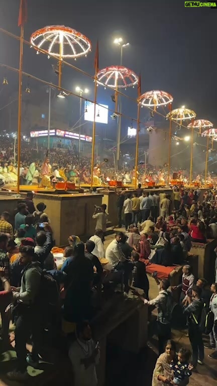 Sunny Leone Instagram - The most amazing experience in Varanasi watching the ganga Aarti. Thank you!! @abhishek_as_it_is & @tseries.official