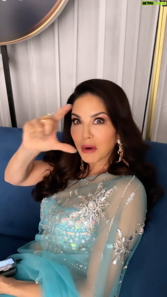 Sunny Leone Instagram - My reaction to that epic Prank fail with Jeeti 😂