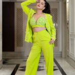 Sunny Leone Instagram - 💛💚🍋 . . . Outfit by @nirmooha Earrings by @theetherealstore_ Rings by Brand @jewellery.alara @theetherealstore_ @goldenwindow Styled by @hitendrakapopara Styling team @tanyakalraaa @nidhi_harsora21 Hmu @jeetihairtstylist @taniadhingra Shot by @amtrend_studio_productions Team coordinator @imanilsharmaa