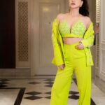 Sunny Leone Instagram - 💛💚🍋 . . . Outfit by @nirmooha Earrings by @theetherealstore_ Rings by Brand @jewellery.alara @theetherealstore_ @goldenwindow Styled by @hitendrakapopara Styling team @tanyakalraaa @nidhi_harsora21 Hmu @jeetihairtstylist @taniadhingra Shot by @amtrend_studio_productions Team coordinator @imanilsharmaa