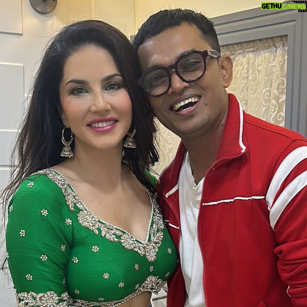 Sunny Leone Instagram - My brother from another mother @hitendrakapopara Happy Birthday! Hope all your dreams come true!