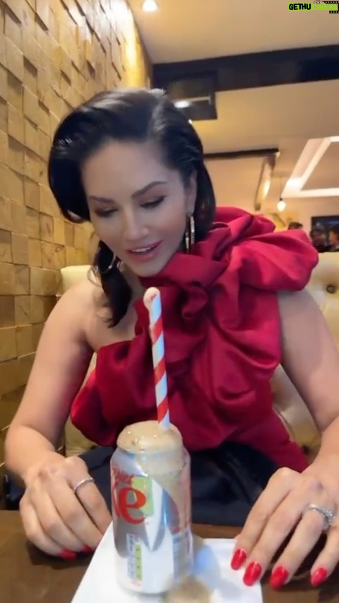Sunny Leone Instagram - Do you know my hidden talent 🙈😛😆