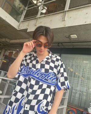 Supakrit Charoonmatha Instagram - Can I be your backyard boy?
Da da da da da da😗🤪