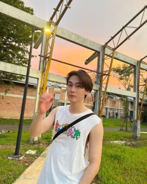 Supakrit Charoonmatha Instagram - Never get bored of vanilla sky
