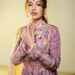 Surbhi Chandna Instagram - December ka Pehla Din Aur Dekhte hi Dekhte Saal Khatam Outfit @sandhyashah.shah PR @sonyashaikh Jewellery- @yuvaanjewels On set styling- @ananyaarora2013 Assisted by- @__hitankshi Make Up by- @reetixmakeup Hair by- @vanshika_nirmal Photographer- @ravii_dixit Concept- @theboltpr Managed by - @pranavi_chandna