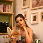 Surbhi Chandna Instagram - Chehra Pada hai kya ?? Outfit @naymish @viralmantra Jewellery Stylist @instylewithaditi Ring @anantayabymani Earrings @pclovesdrama Bracelet @gilded.official Makeup @mrn_artistry25 Hair @deepti6228 Assisted by @theblackhairgallery Executed by @pranavi_chandna