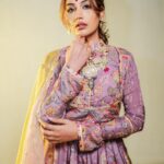 Surbhi Chandna Instagram - December ka Pehla Din Aur Dekhte hi Dekhte Saal Khatam Outfit @sandhyashah.shah PR @sonyashaikh Jewellery- @yuvaanjewels On set styling- @ananyaarora2013 Assisted by- @__hitankshi Make Up by- @reetixmakeup Hair by- @vanshika_nirmal Photographer- @ravii_dixit Concept- @theboltpr Managed by - @pranavi_chandna