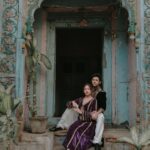 Surbhi Chandna Instagram - Ahead of their wedding this year, actress @officialsurbhic and entrepreneur @karanrsharma09 did an editorial shoot with WeddingSutra. A deep love for Delhi, they wanted the essence of Purani Dilli reflected in their shoot, and, as foodies, they wanted to try the best of the famous bites, with the theme being curated by WeddingSutra.     Venue: Old Delhi Shoot Styling: @thedesignersclass Photographer: @camlition_productions Makeup Artist: @makeupbyrevaa Jewellery: @varqjewels Groom’s Outfit: @mayankchawla_menswear Bride’s Outfit: @shalkii_official Bride's Footwear: Kanmaha Juttis Groom's Footwear: Menz and Trendz Shoot Management: @9pm__media  #SuKa #SurbhiChandna #KaranSharma #ChandniChowk #ChandniChowkMarket #DelhiPreWedding #ChandniChowkPhotography #PreWeddingShoot