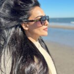 Surbhi Jyoti Instagram - When the sky meets the sea 🤍💙 Galveston, Texas