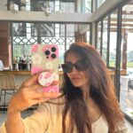 Surbhi Jyoti Instagram - Good times and crazy friends.... My heart is full ❤️ . . . . . . . . . . @aliladiwagoa @thechartermgt Alila Diwa Resort South Goa