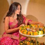 Surbhi Jyoti Instagram - शुभ दीपावली 🪔🪔🪔 सपनों का शहर मुंबई