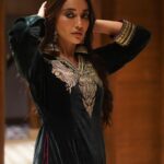 Surbhi Jyoti Instagram - Sang maardi 🥰 . . . . . . . Outfit @archna_studios Styled by @__snehasharma___ @doseofglamourbyafreen