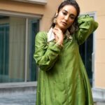 Surbhi Jyoti Instagram - #khadari ❤️ Releasing on 9th February in cinemas near you. . . . . . . Wearing @misribymeghnanayyar MUA @doseofglamourbyafreen Hair @ishanhairstyle Earrings @manimuktaajewels