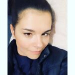 Susan Hoecke Instagram - Acting is!? A lot of waiting… #onset #newseries @constantinfilm @moovie_gmbh