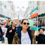 Susan Hoecke Instagram – We hear you 💚🤍❤️ we stand for you! 
#iranprotests #lisbon @womanlifefreedom_portugal #freeiran #mahsaamini #womanlifefreedom 
📸 @stevestills Lisbon, Portugal