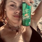 Susan Radder Instagram - Taste the feeling!💚💚 #frischickieopvakantie #joeee