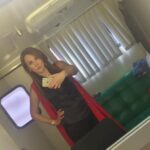 Susana Lozano Instagram - #tbt Siempre ha sido un honor trabajar en la producción del Sr #MiguelAngelHerros y contar este #juevesdelrecuerdo me divierte mucho, porque tuve el gusto de trabajar con #LetyPerdigon y reventarle un jarrón en la cabeza 😱🤣 (obvio no a ella, sino a la stunt) y mostrarles cosas que pasan en el #set de grabación me encanta! Vean cómo salió al aire y algunos de nuestros ensayos previos… creo que los van a disfrutar… #tbackthursday #throwback #retrojueves #larosadeguadalupe #programasunitarios #series #televisa #univision #television #programas #actriz #actress #actresshot #actresslife #stunt #escenasdeaccion #doble #stuntgirl Mexico City, Mexico