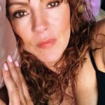 Susana Lozano Instagram - Dulces sueños ✨ Que sean emocionantes, reparadores, y que los mejores se hagan realidad… . 🛌💭💤✨ . A dormir que mañana hay muchas cosas divertidas por hacer! #sweetdreams #dulcessueños #buenasnoches #goodnight #sleep #sleepwell #sueñaengrande #susanalozano Mexico City, Mexico
