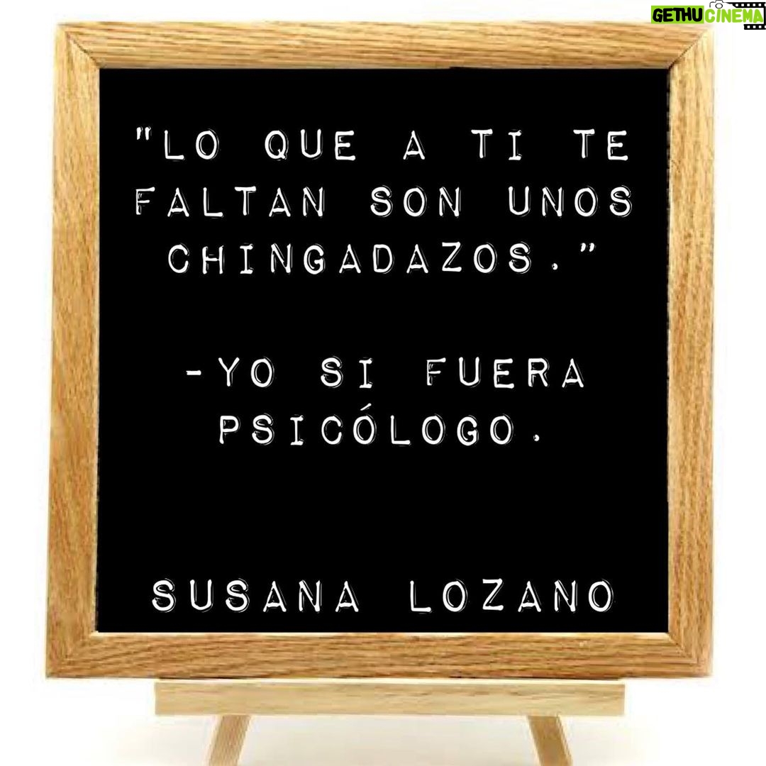 Susana Lozano Instagram - A veces dan ganas. Yo nomás digo. 🤣😂 . Feliz fin de semana! Pásenlo divino!! #viernes #felizviernes #friday #happyfriday #weekend #chiste #joke #psicologo #broma #vortex #quotes #funnyquotes #frases #fraseschistosas Mexico City, Mexico