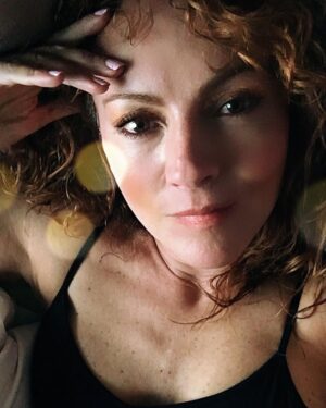 Susana Lozano Instagram - Dulces sueños ✨
Que sean emocionantes, reparadores, y que los mejores se hagan realidad…
.
🛌💭💤✨
.
A dormir que mañana hay muchas cosas divertidas por hacer!
#sweetdreams #dulcessueños #buenasnoches #goodnight #sleep #sleepwell #sueñaengrande #susanalozano