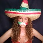 Susana Lozano Instagram - Por nuestros colores, por nuestras playas, por nuestra música, por nuestra comida, por las piñatas, por nuestras celebraciones de muertos… y por gritones, tequileros y fiesteros! . 🪅🎉🌮 🌵🦅🌶️ 🇲🇽🇲🇽🇲🇽 . #vivamexico #México #vivamexicocabrones #teamomexico #tricolor #susanalozano #verdeblancoyrojo #mexicolindo #mexicolindoyquerido #tequila #sombrero Mexico City, Mexico