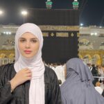Suzan Al Salhiy Instagram - 11/10/2022 احلى يوم بحياتي ❤️🤍 Mecca, Saudi Arabia