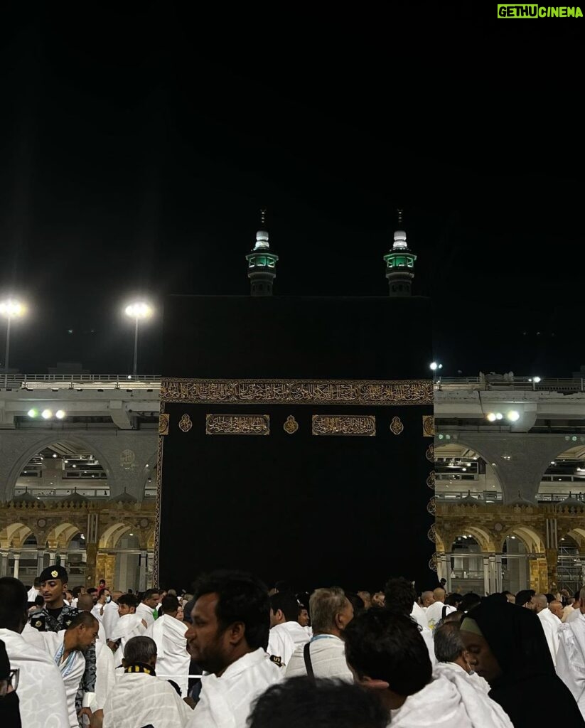 Suzan Al Salhiy Instagram - 11/10/2022 احلى يوم بحياتي ❤️🤍 Mecca, Saudi Arabia