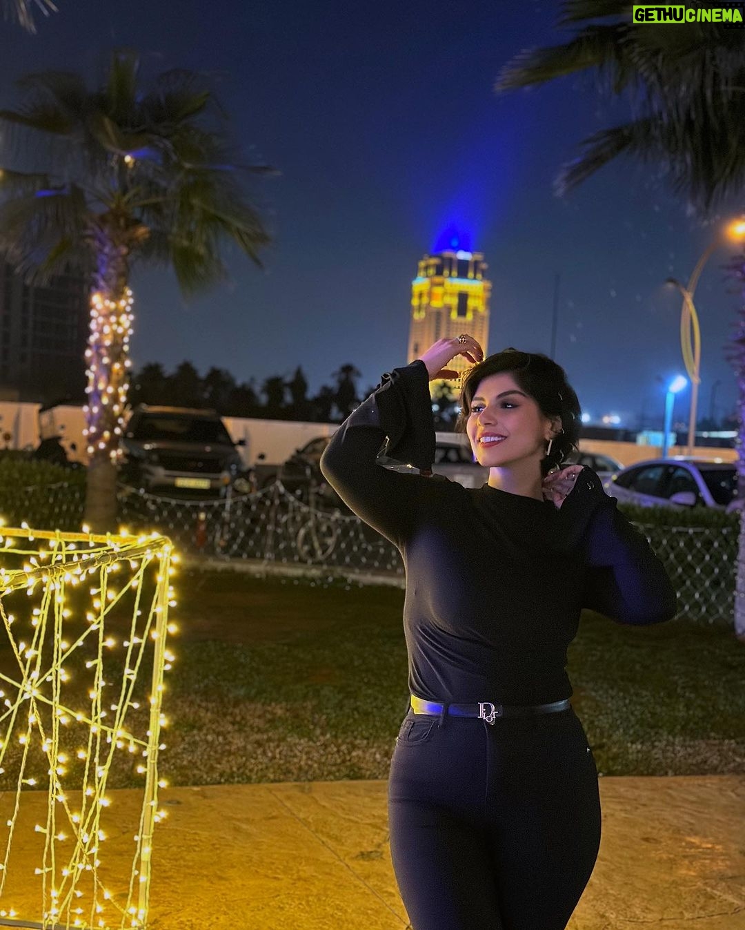 Suzan Al Salhiy - 1.1K Likes - كن مختلفاً فالعالم لم يعد في حاجة الى المزيد من النسخ✌🏻. #سوزان_الصالحي #مشاهير #مشاهير_الانستقرام #العراق🇮🇶 #بغداد_العراق🇮🇶 #اربيل #كوردستان