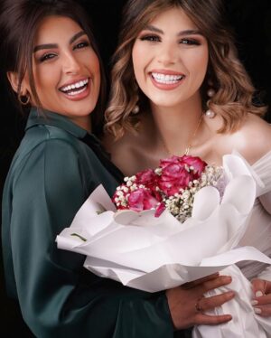 Suzan Al Salhiy Instagram - 🕊💞 #مشاهير_العرب #مشاهير_الانستقرام  #ترند #strongwomen #birthday #أكسبلور #فاشن #ستايل #موضة #سوزان_الصالحي