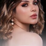 Suzan Al Salhiy Instagram - 🕊💞 #مشاهير_العرب #مشاهير_الانستقرام #ترند #strongwomen #birthday #أكسبلور #فاشن #ستايل #موضة #سوزان_الصالحي