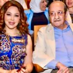 Suzan Negm ElDein Instagram - #فيلم_الحكيم للكبير #دريد_لحام والرائعة #صباح_الجزائري أعاد لنا صوراً من الحرب بأسلوب السهل الممتنع فدغدغت مشاعرنا بعمق ولامست كل بيت سوري بطريقةٍ أو بأخُرى فأوجعنا وأبكانا وأضحكنا حيناً بعدسة متقنة وذكية بقيادة المخرج المتميّز #باسل_الخطيب وبقلم الكاتبة الرائعة #ديانا_جبور وإنتاج #المؤسسة_العامة_للسينما ليضفي عليها الموسيقار الكبير #سمير_كويفاتي بعضاً من روحه لتضيف موسيقاه شجناً من نوعٍ خاص مبروك لصنّاع العمل وللسينما السورية . . . #سوزان_نجم_الدين #سوريا #سينما_سورية #فيلم #suzan_najm_aldeen #syria #film #movie . #makeup & #hairstylist @milad.pvt @miladhannoun Damascus, Syria