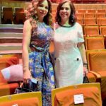 Suzan Negm ElDein Instagram - #فيلم_الحكيم للكبير #دريد_لحام والرائعة #صباح_الجزائري أعاد لنا صوراً من الحرب بأسلوب السهل الممتنع فدغدغت مشاعرنا بعمق ولامست كل بيت سوري بطريقةٍ أو بأخُرى فأوجعنا وأبكانا وأضحكنا حيناً بعدسة متقنة وذكية بقيادة المخرج المتميّز #باسل_الخطيب وبقلم الكاتبة الرائعة #ديانا_جبور وإنتاج #المؤسسة_العامة_للسينما ليضفي عليها الموسيقار الكبير #سمير_كويفاتي بعضاً من روحه لتضيف موسيقاه شجناً من نوعٍ خاص مبروك لصنّاع العمل وللسينما السورية . . . #سوزان_نجم_الدين #سوريا #سينما_سورية #فيلم #suzan_najm_aldeen #syria #film #movie . #makeup & #hairstylist @milad.pvt @miladhannoun Damascus, Syria