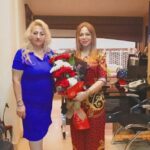 Suzan Negm ElDein Instagram - فيديو صغير وبعض الصور العفوية من الأمس الذي سعدت فيها بزيارتين: الأولى لنقابة المهندسين حيث هي بيتي الأول كمهندسة معمارية مازال شغف العمل فيها يستهويني ويناديني بعد انقطاع عشر سنوات نالت منها الحرب ومني وأخذت معها الكثير من الأعمال والذكريات الجميلة لكنها لم تستطع أن تأخذ معها أبداً الشغف والطموح والحبّ..👌 والزيارة الثانية كانت للمركز الدولي للتدريب وتنمية المهارات بإدارة د مي حميدوش واشراف باحث 'الدكتوراه الإعلامي' ورد سباغ وقد سعدت جداً بمشاركتهم بعض أحلامهم وطموحاتهم وتداولنا أطراف الحديث في العديد من الأمور المهنية والفنية متمنية لهم جميعاً الوصول إلى أهدافهم بأيسر الطرق وأجملها انشاءالله 🙏 . . . #نقابة_المهندسين #دمشق #المركز_الدولي #سوزان_نجم_الدين #مي_حميدوش #ورد_سباغ #الحب_حياة #سوريا #syria #suzan_najm_aldeen #lovelife Damascus, Syria
