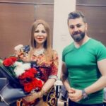 Suzan Negm ElDein Instagram - فيديو صغير وبعض الصور العفوية من الأمس الذي سعدت فيها بزيارتين: الأولى لنقابة المهندسين حيث هي بيتي الأول كمهندسة معمارية مازال شغف العمل فيها يستهويني ويناديني بعد انقطاع عشر سنوات نالت منها الحرب ومني وأخذت معها الكثير من الأعمال والذكريات الجميلة لكنها لم تستطع أن تأخذ معها أبداً الشغف والطموح والحبّ..👌 والزيارة الثانية كانت للمركز الدولي للتدريب وتنمية المهارات بإدارة د مي حميدوش واشراف باحث 'الدكتوراه الإعلامي' ورد سباغ وقد سعدت جداً بمشاركتهم بعض أحلامهم وطموحاتهم وتداولنا أطراف الحديث في العديد من الأمور المهنية والفنية متمنية لهم جميعاً الوصول إلى أهدافهم بأيسر الطرق وأجملها انشاءالله 🙏 . . . #نقابة_المهندسين #دمشق #المركز_الدولي #سوزان_نجم_الدين #مي_حميدوش #ورد_سباغ #الحب_حياة #سوريا #syria #suzan_najm_aldeen #lovelife Damascus, Syria