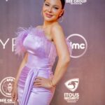 Suzan Negm ElDein Instagram - مبروك لكل المكرمين والفائزين في مهرجان الدراما المصرية لعام ٢٠٢٣ ومزيداً من النجاح والتطور والتألق في السنوات القادمة انشاءالله🙏 . . . #سوزان_نجم_الدين #مهرجان_الدراما_المصريه #مصر #سوريا #suzan_najm_aldeen #syria #egypt #dress by @aymanlahmouni #hairstyle @maherderke #photographers @shodshod.official @hyhstudios.egy @mody_aex العلمين _ الساحل الشمالى