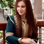 Suzan Negm ElDein Instagram - انعرض ست حلقات من مسلسل مربى العز قدرتوا تفهموا جواهر لحد هلأ وللا لسه؟ هل هية خيّرة وللا شريرة؟ ظالمة وللا مظلومة؟ وبتتوقعوا تحقق حلما وللا لأ؟ تابعونا في مسلسل #مربى_العز عبر شاشة MBC وعلى منصة شاهد لتعرفوا الحقيقة👌 . . . #مربى_العز #جواهر #جواهر_مربى_العز #سوزان_نجم_الدین #رشا_هشام_شربتجي #بيئة_شامية #رمضان٢٠٢٣ #الحب_حياة #سوريا #دراما_سورية #drama2023 #syria #suzan_najm_aldeen #ramadan2023 Damascus, Syria