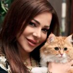 Suzan Negm ElDein Instagram - انعرض ست حلقات من مسلسل مربى العز قدرتوا تفهموا جواهر لحد هلأ وللا لسه؟ هل هية خيّرة وللا شريرة؟ ظالمة وللا مظلومة؟ وبتتوقعوا تحقق حلما وللا لأ؟ تابعونا في مسلسل #مربى_العز عبر شاشة MBC وعلى منصة شاهد لتعرفوا الحقيقة👌 . . . #مربى_العز #جواهر #جواهر_مربى_العز #سوزان_نجم_الدین #رشا_هشام_شربتجي #بيئة_شامية #رمضان٢٠٢٣ #الحب_حياة #سوريا #دراما_سورية #drama2023 #syria #suzan_najm_aldeen #ramadan2023 Damascus, Syria