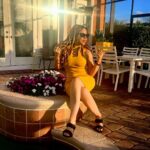 Suzan Negm ElDein Instagram - وقد نُخفيهم خلف جدار صمتِنا.. ولايدرون أنهم كلّ الكلام..❤️❤️ #الحب_حياة . . . #سوزان_نجم_الدين #غروب #حالة Cairo, Egypt